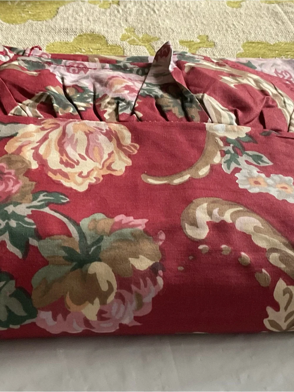 Ralph Lauren Danielle Marseilles Queen Flat Sheet Ruffle Red Floral -Vintage,NEW